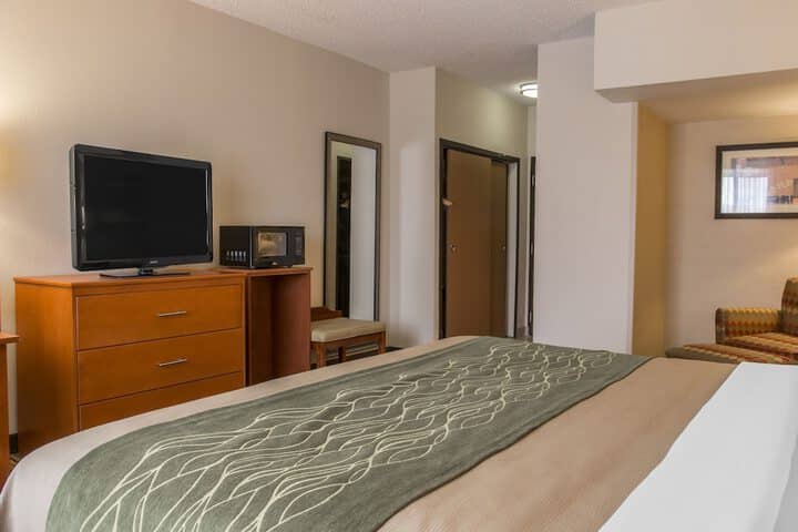 Room 46 of 78