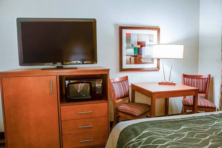 Room 44 of 78